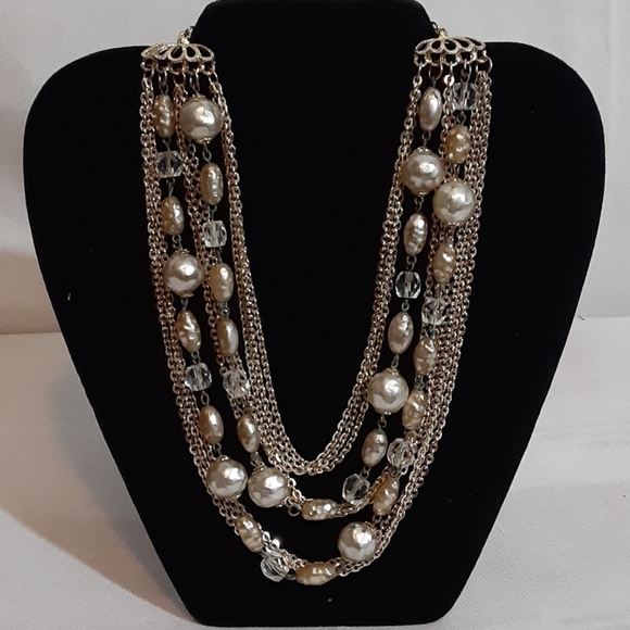 Antique Pearls Layered Necklace main image 1